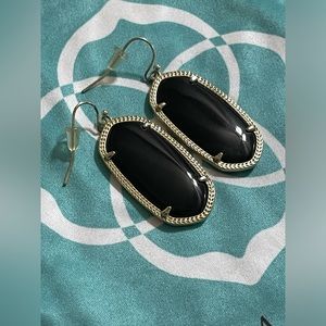 Kendra Scott Black and Gold Elle Drop Earrings